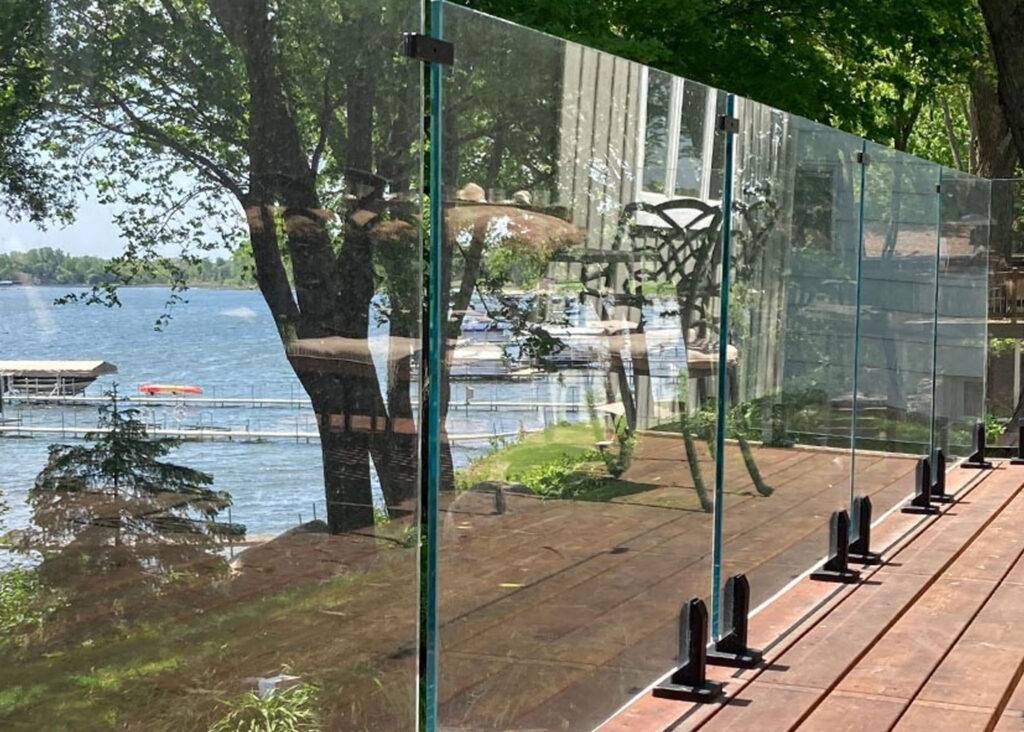 SPARTAN Frameless glass railing